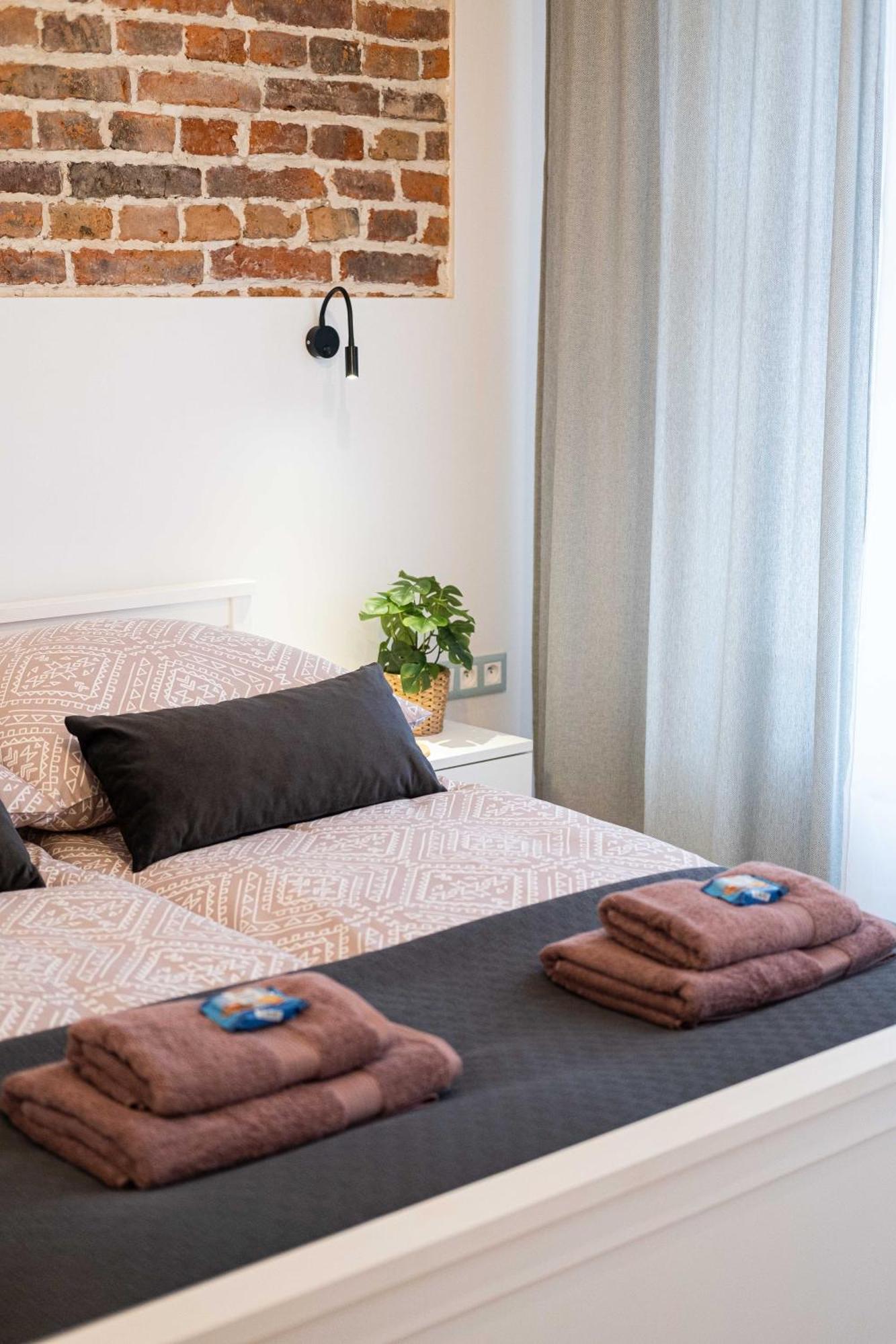 Old Town Zamkowa Vis A Vis Wawelu Apartment Красков Екстериор снимка