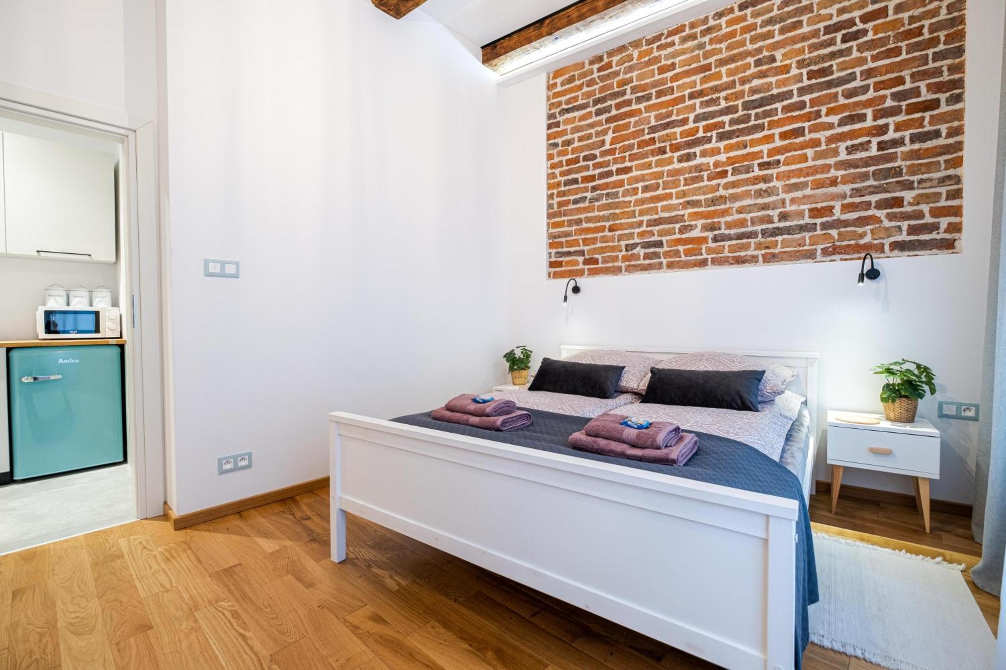 Old Town Zamkowa Vis A Vis Wawelu Apartment Красков Екстериор снимка